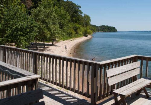 Image of the lake from Lighthouse Landing.
